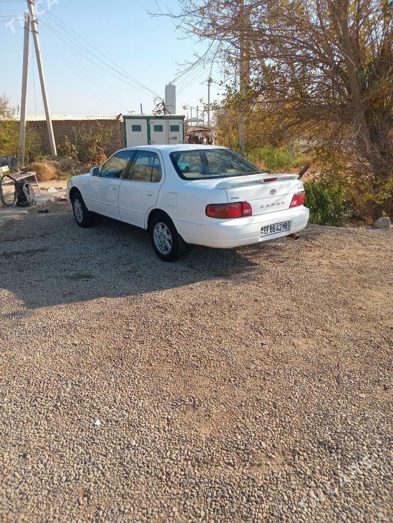 Toyota Camry 1993 - 100 000 TMT - Мары - img 7