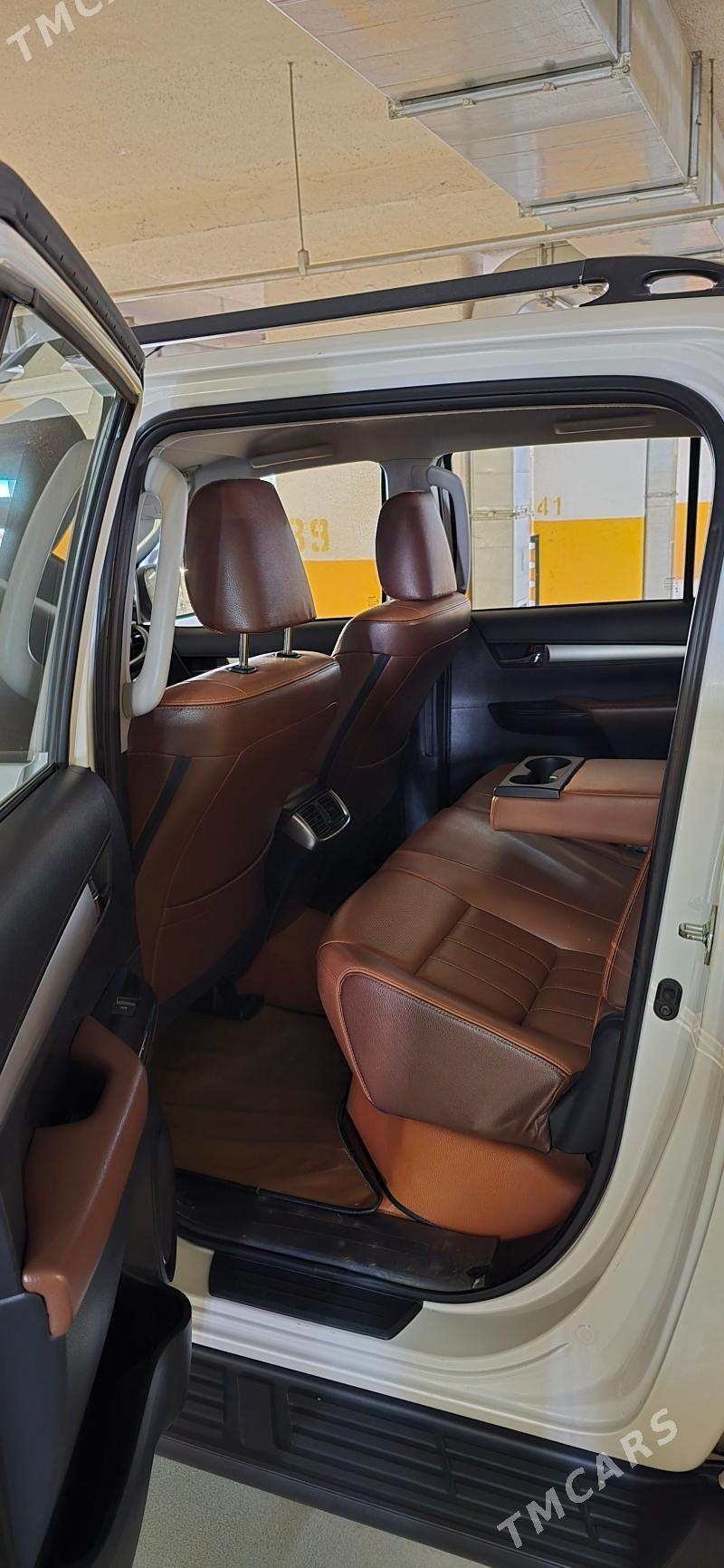 Toyota Hilux 2016 - 475 000 TMT - Gökdepe - img 8