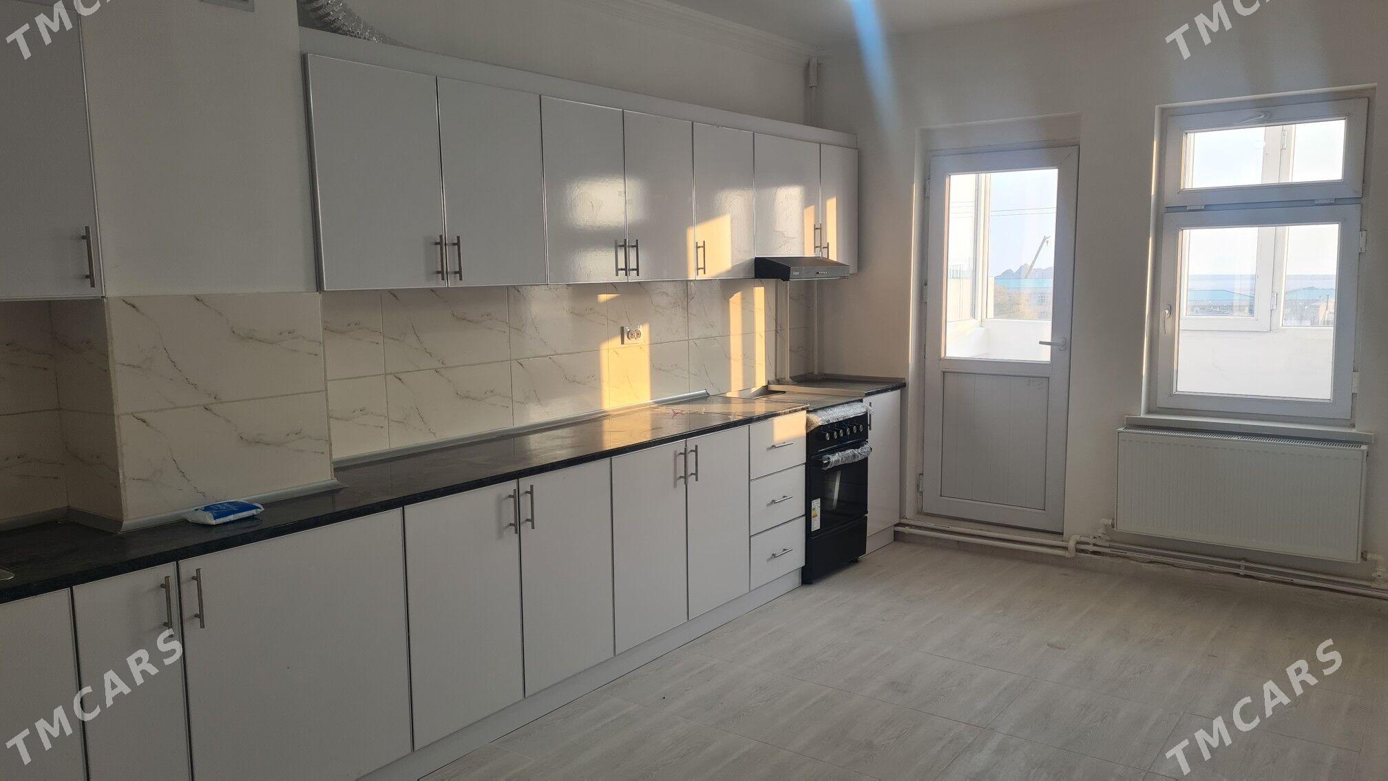 polelitka jay - Türkmenbaşy - img 2