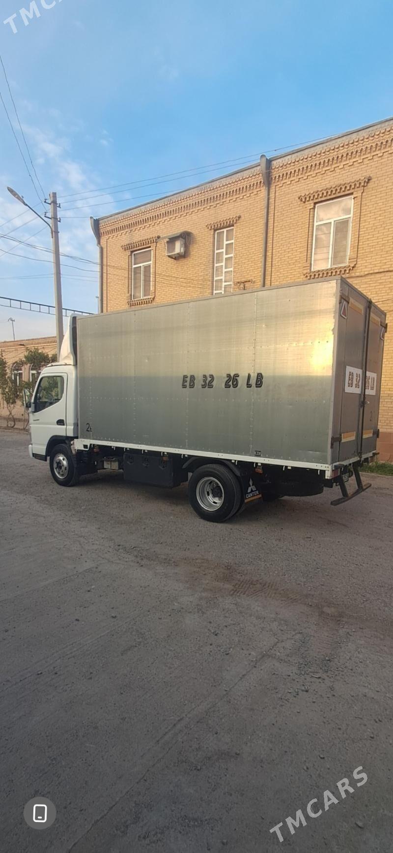 Mitsubishi Canter 2009 - 340 000 TMT - Туркменабат - img 4