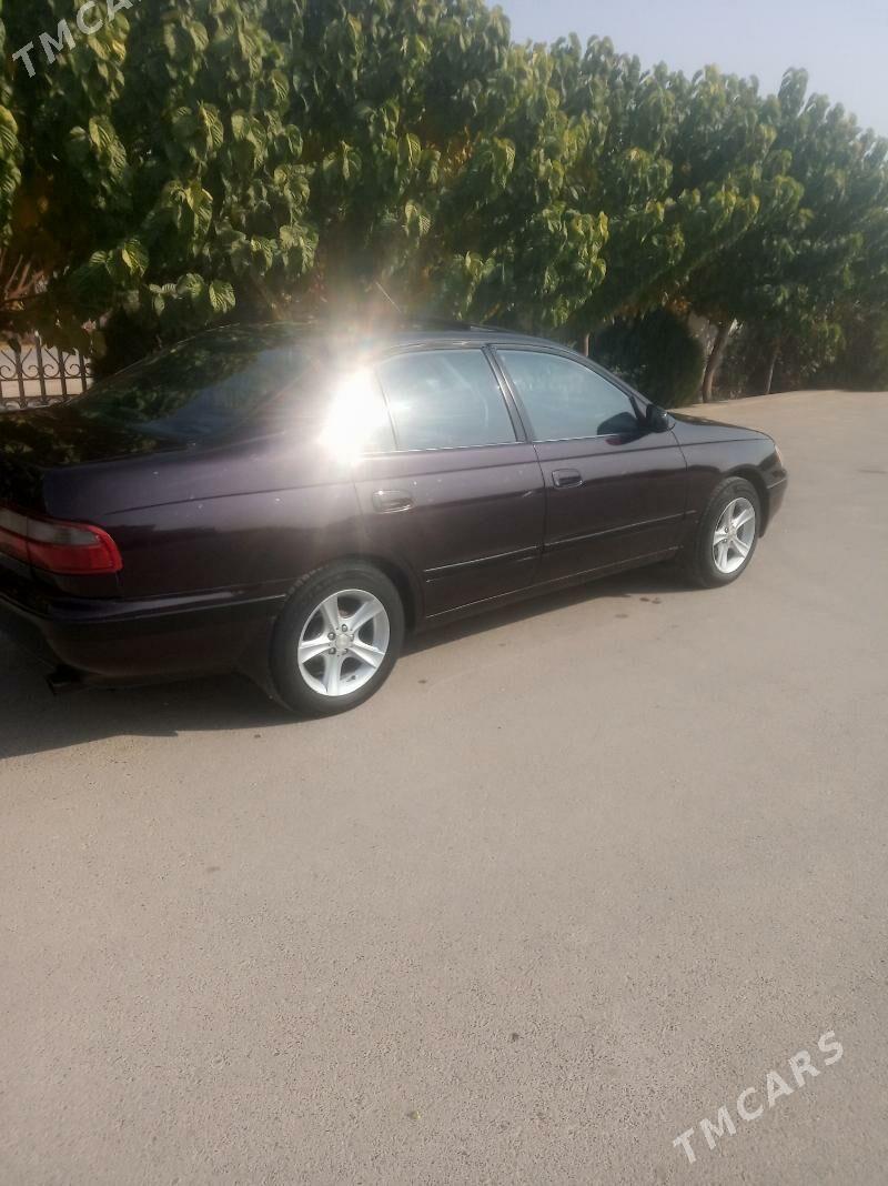 Toyota Carina 1995 - 70 000 TMT - Сакарчага - img 3