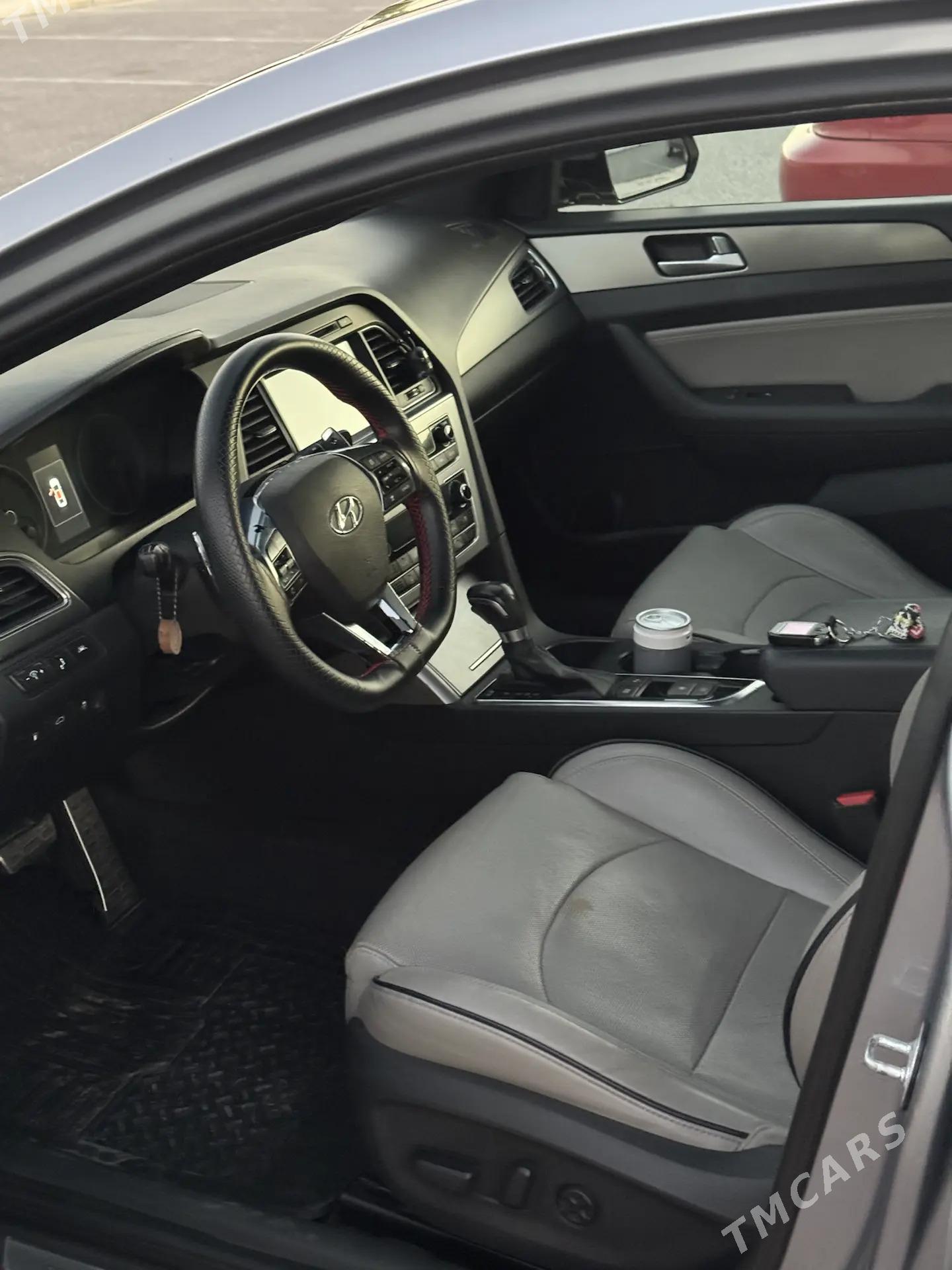 Hyundai Santa Fe Sport 2018 - 233 000 TMT - Туркменабат - img 6