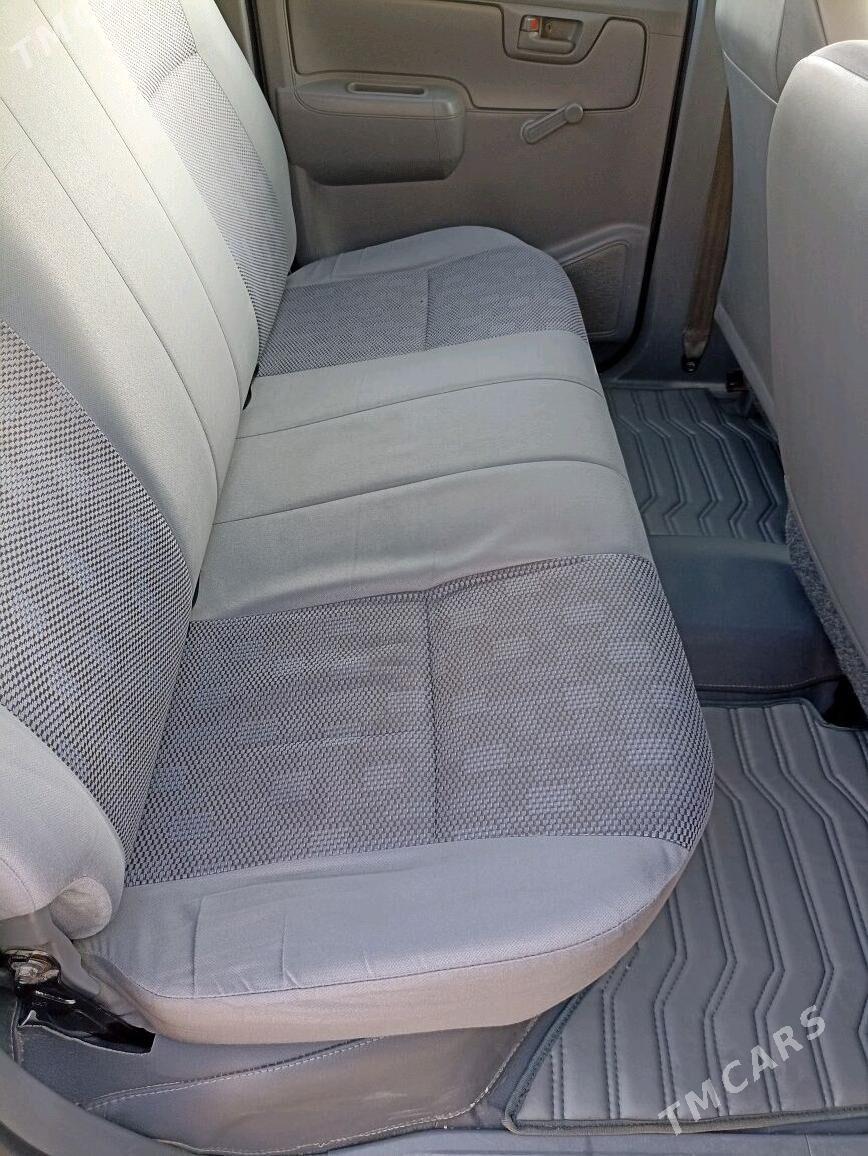 Toyota Hilux 2010 - 300 000 TMT - Гумдаг - img 6