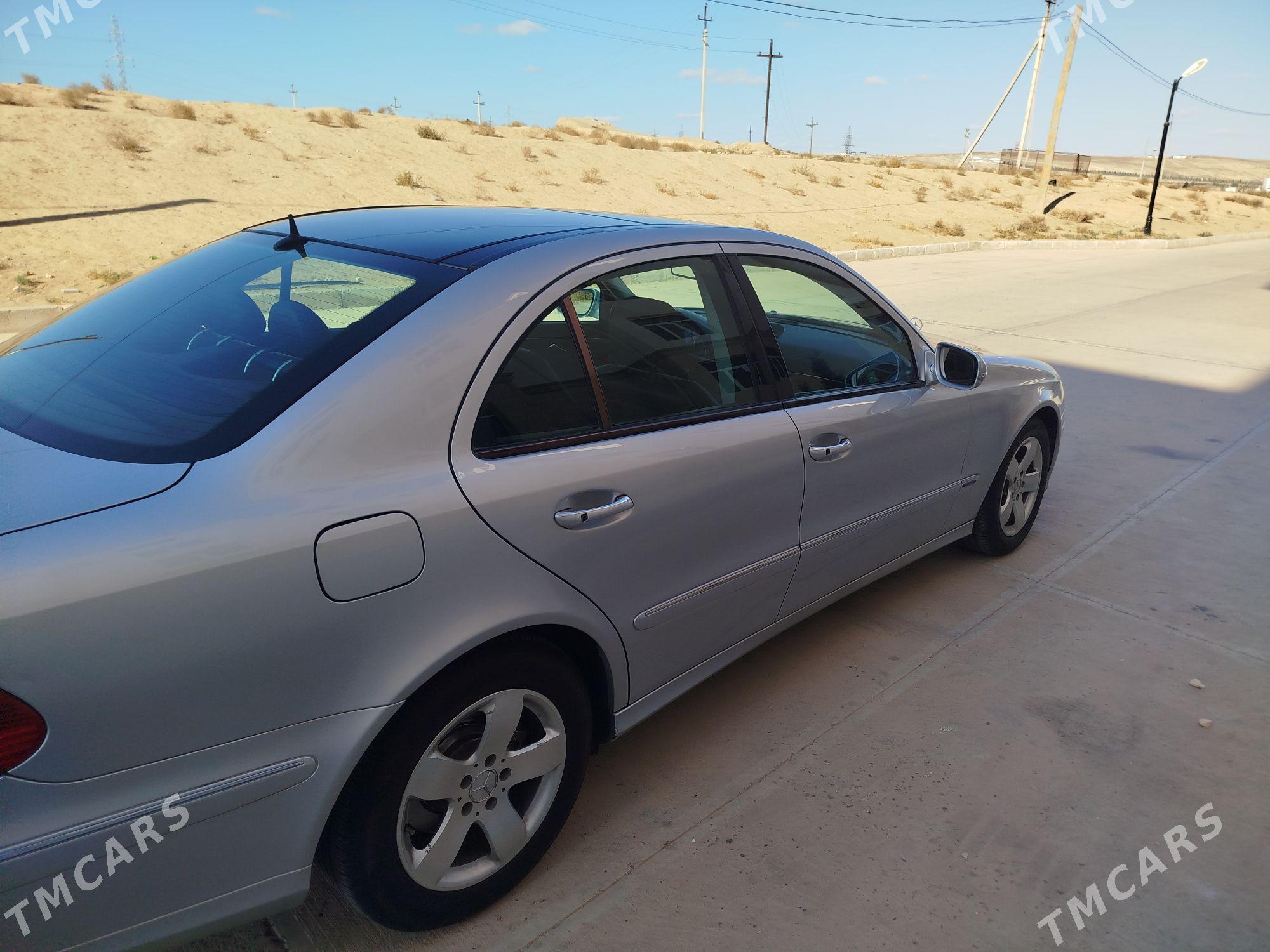 Mercedes-Benz E350 2007 - 217 000 TMT - Köşi - img 2