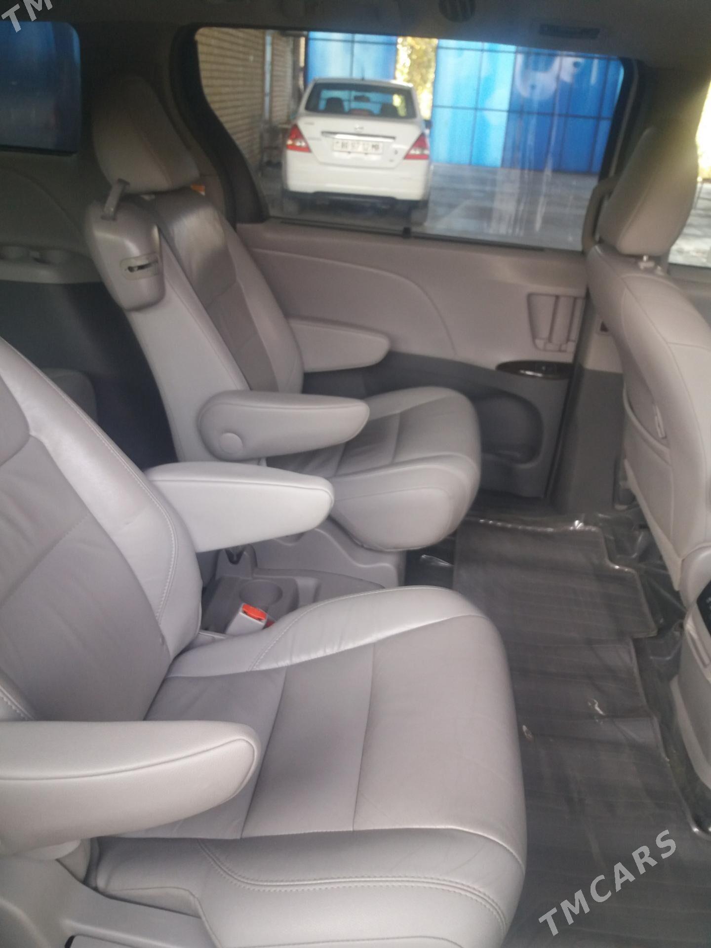 Toyota Sienna 2016 - 395 000 TMT - Murgap - img 7