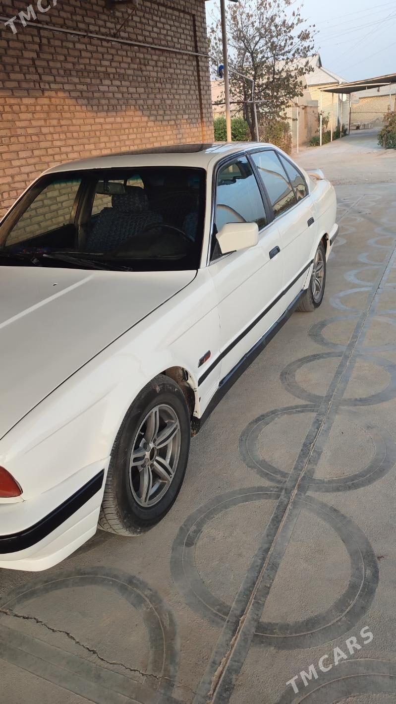 BMW 525 2000 - 45 000 TMT - Mary - img 4