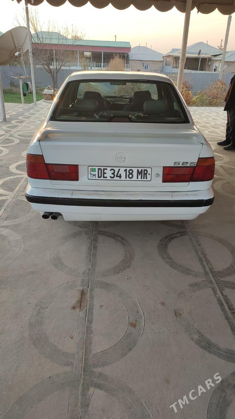 BMW 525 2000 - 45 000 TMT - Mary - img 2