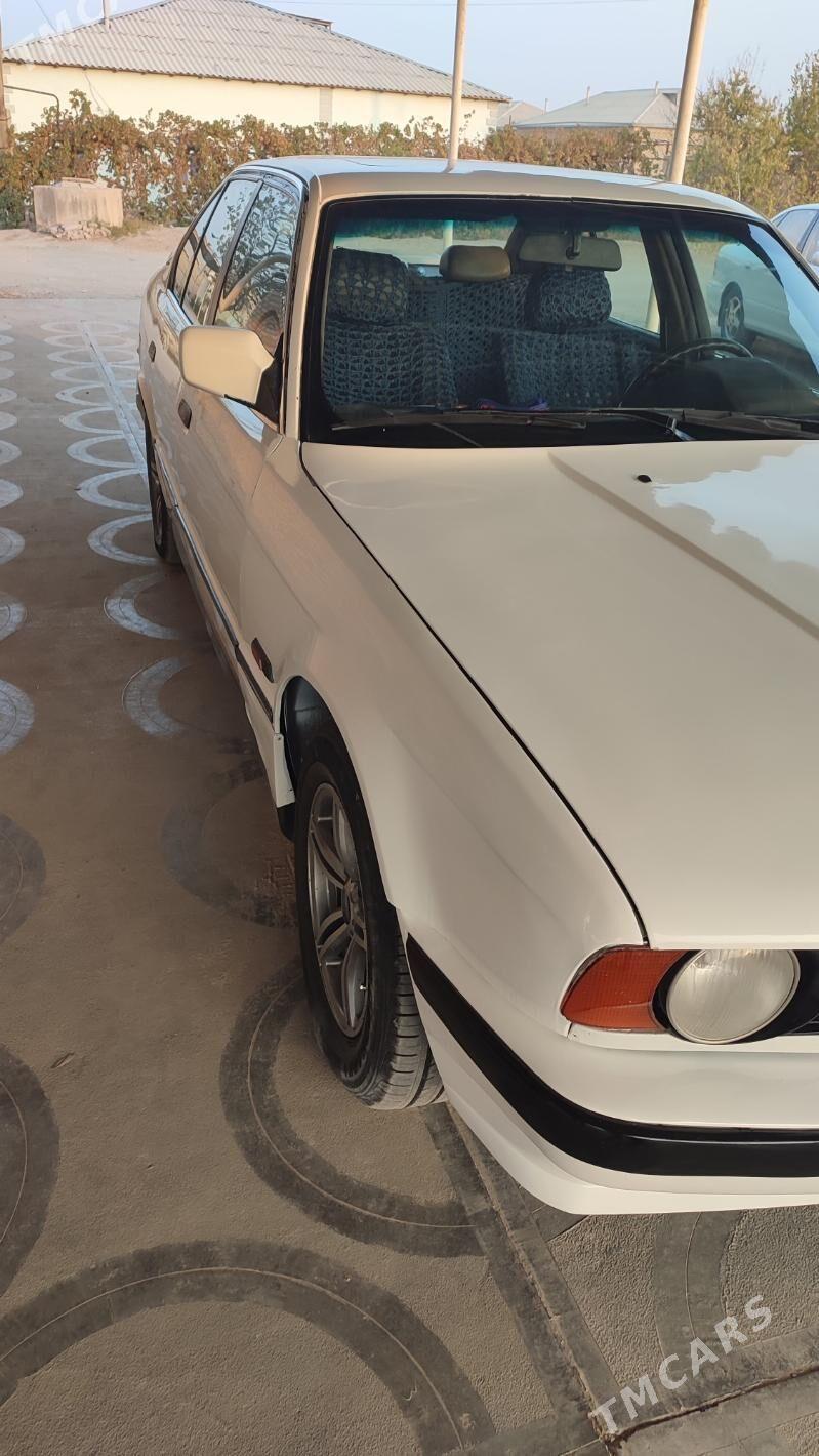 BMW 525 2000 - 45 000 TMT - Mary - img 5