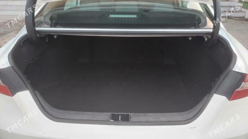 Toyota Camry 2021 - 340 000 TMT - Мары - img 9