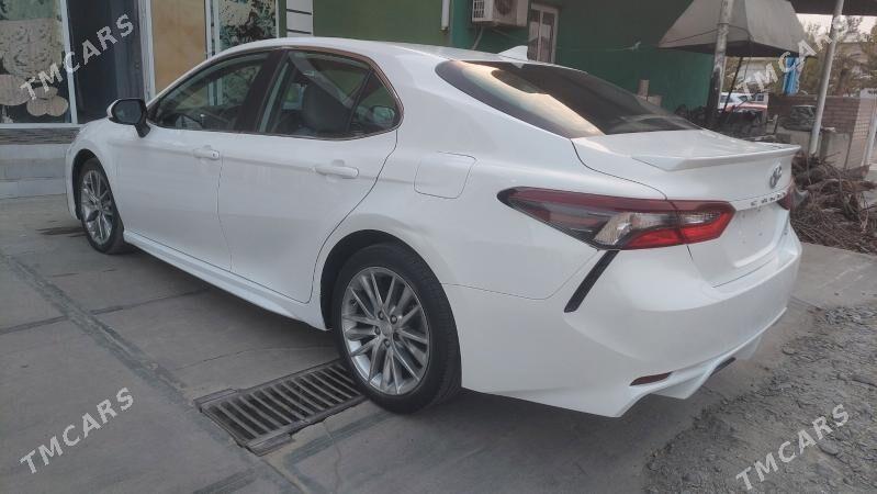 Toyota Camry 2021 - 340 000 TMT - Мары - img 3