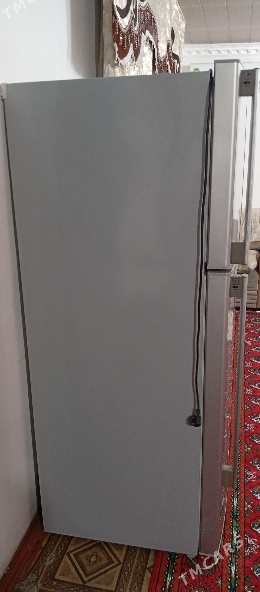 Holodilnik HITACHI - Бузмеин ГРЭС - img 2