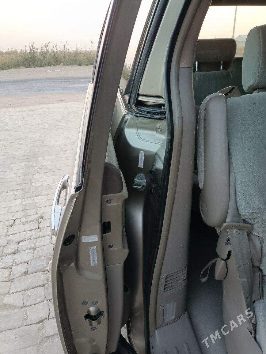 Toyota Sienna 2004 - 248 000 TMT - Туркменгала - img 3