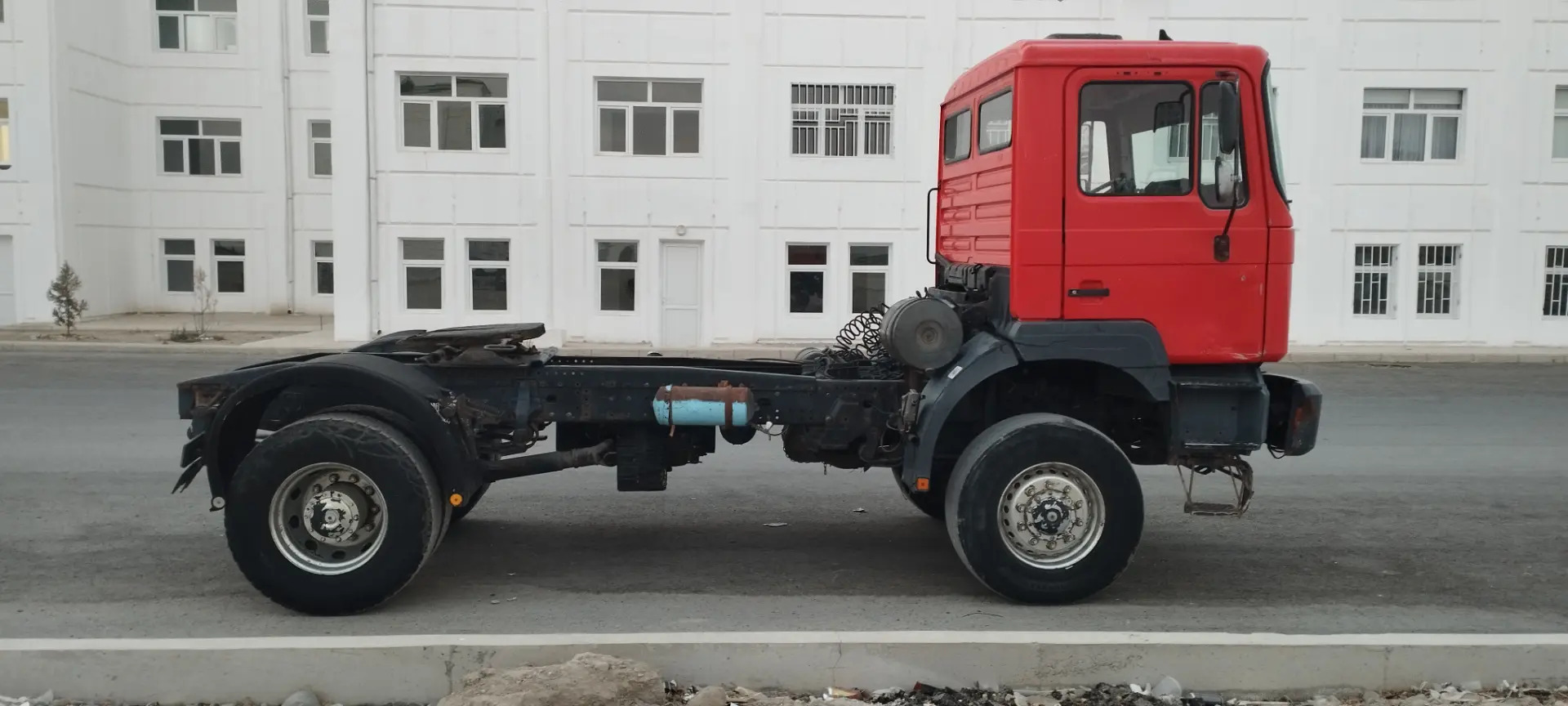 Man LE 140 2000 - 275 000 TMT - Änew - img 4