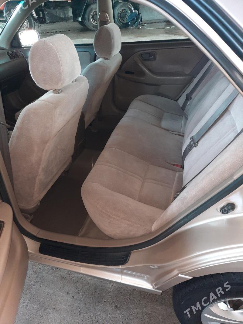 Toyota Camry 1997 - 150 000 TMT - Байрамали - img 8