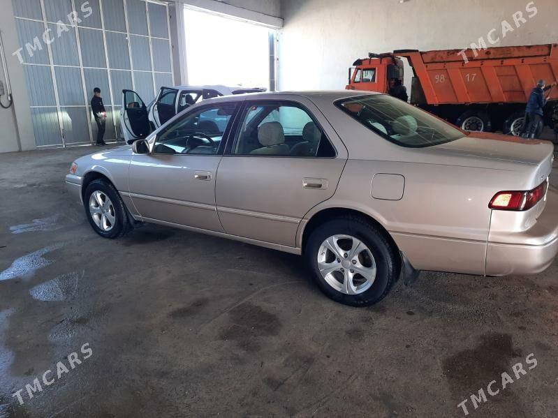 Toyota Camry 1997 - 150 000 TMT - Байрамали - img 2