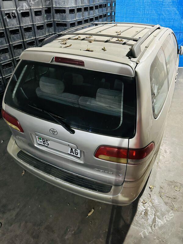 Toyota Sienna 2002 - 190 000 TMT - Ашхабад - img 2