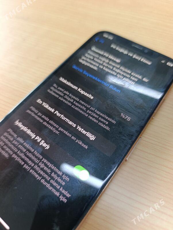 iPhone XS - Mary - img 3