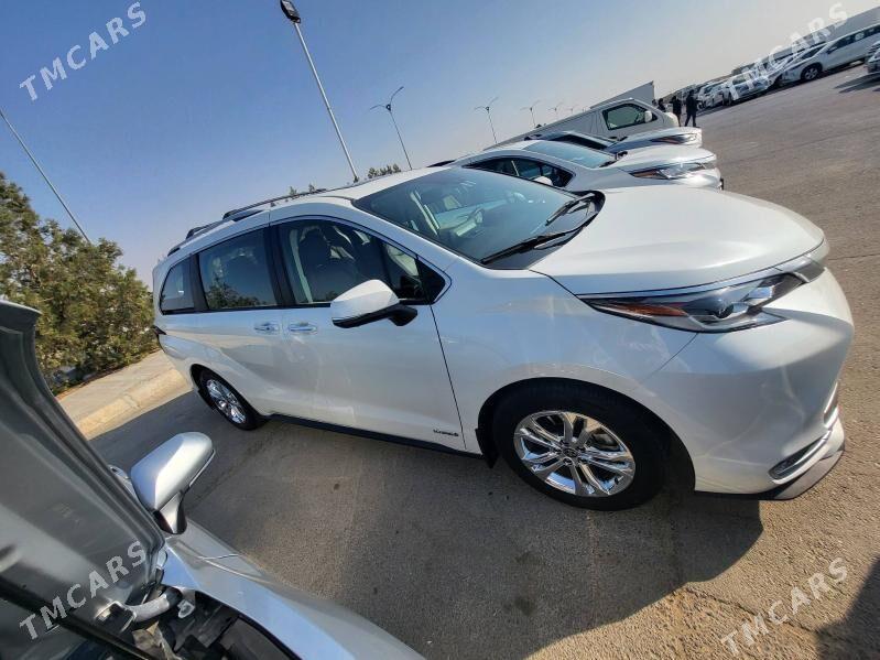 Toyota Sienna 2021 - 670 000 TMT - "Altyn Asyr" Gündogar bazary (Jygyllyk) - img 6