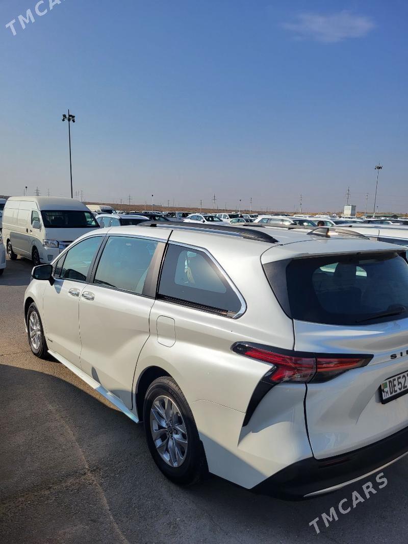 Toyota Sienna 2021 - 670 000 TMT - "Altyn Asyr" Gündogar bazary (Jygyllyk) - img 10