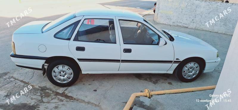 Opel Vectra 1990 - 32 000 TMT - Кёнеургенч - img 5