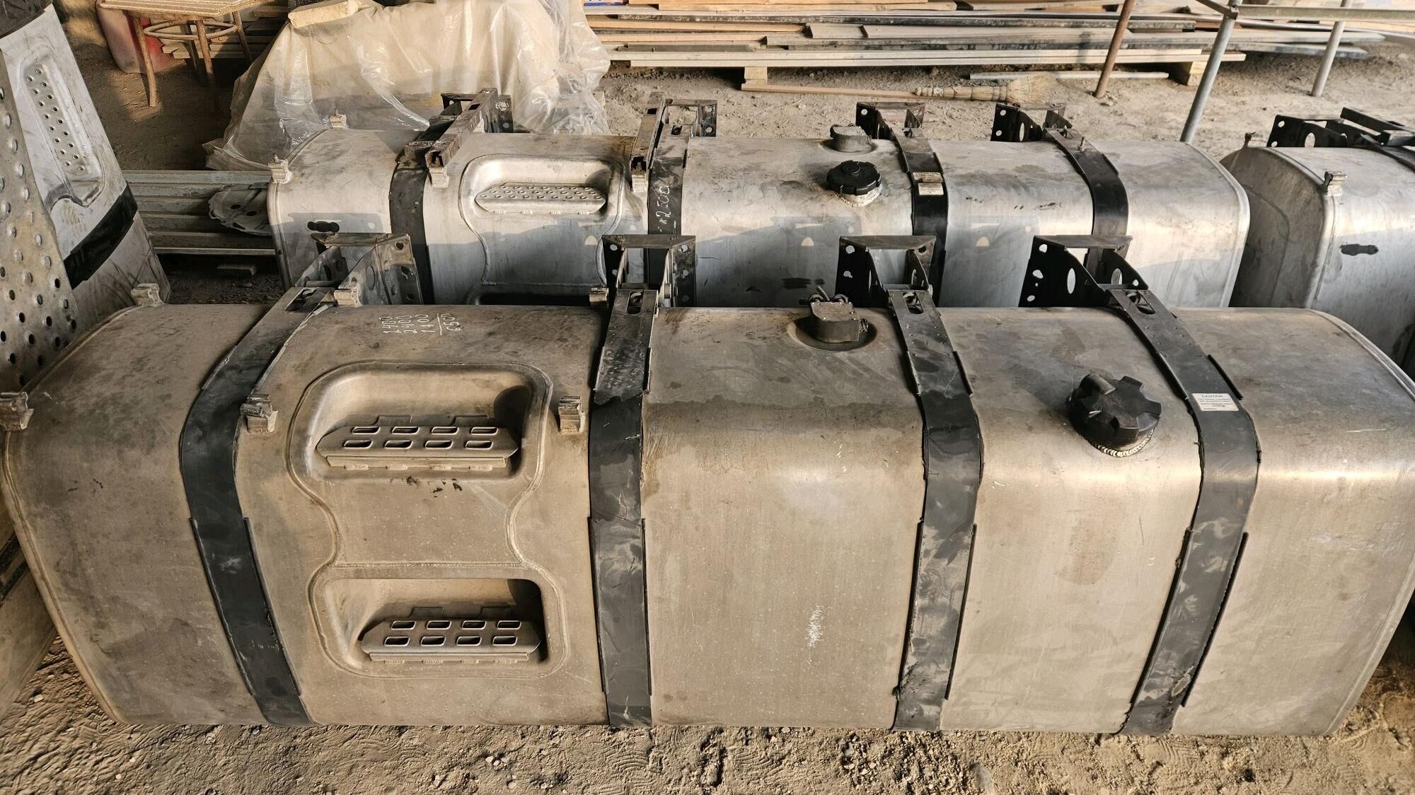 Bak Volvo 1 000 TMT - Векильбазар - img 2