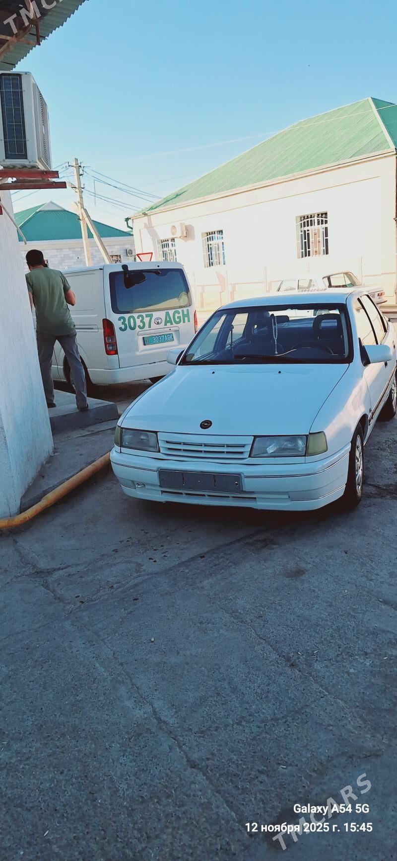 Opel Vectra 1990 - 32 000 TMT - Кёнеургенч - img 3