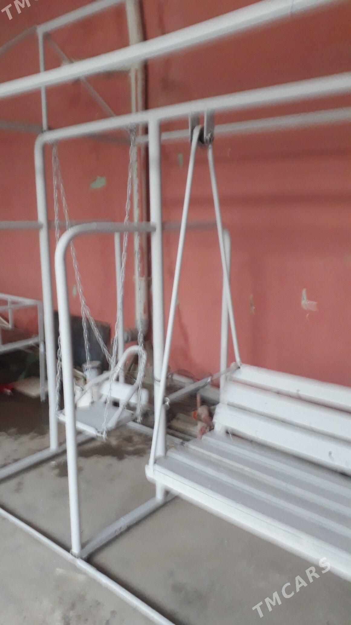 качели - Туркменабат - img 2