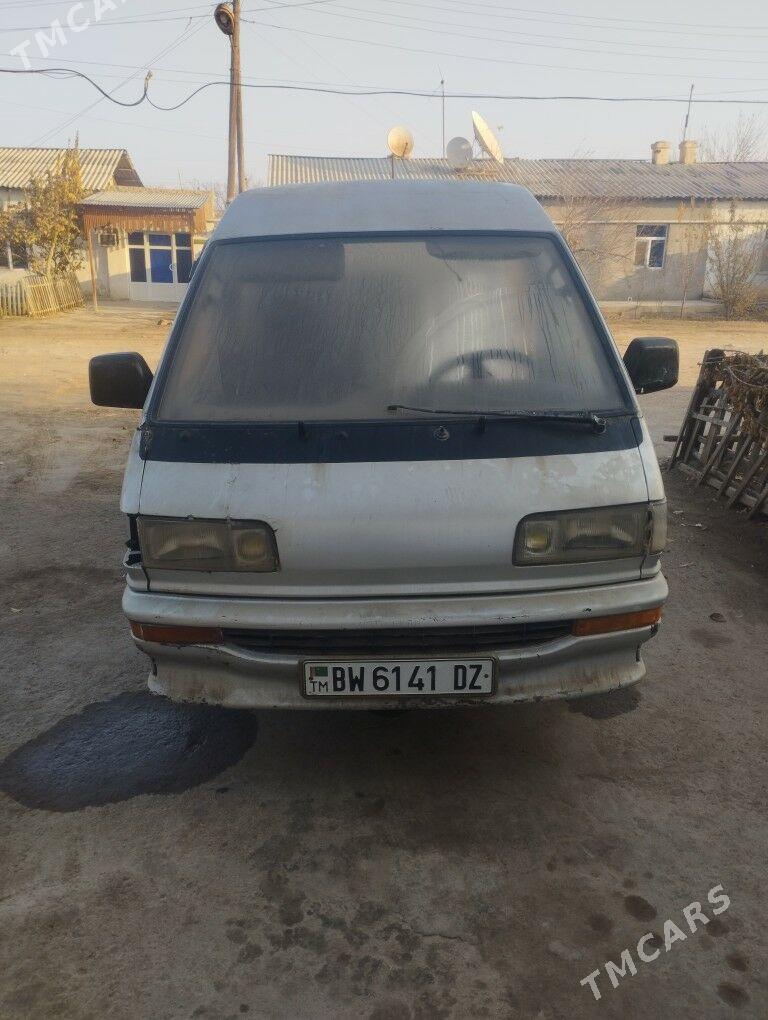 Toyota Town Ace 1991 - 15 000 TMT - Губадаг - img 5