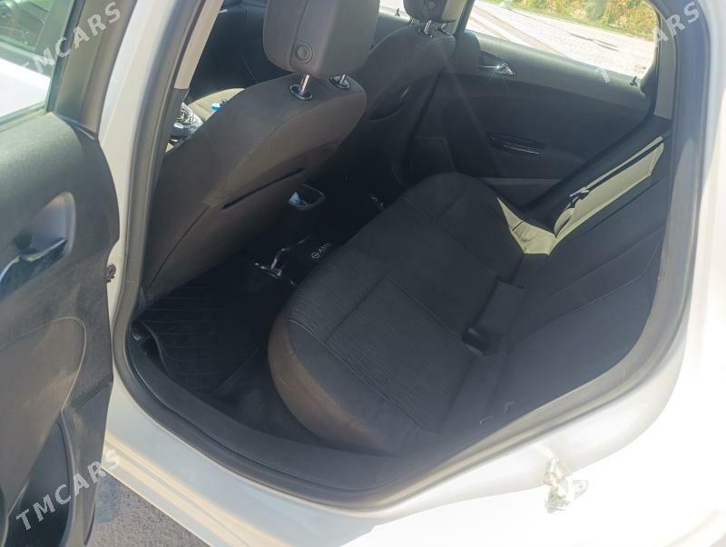 Opel Astra 2013 - 105 000 TMT - Губадаг - img 6