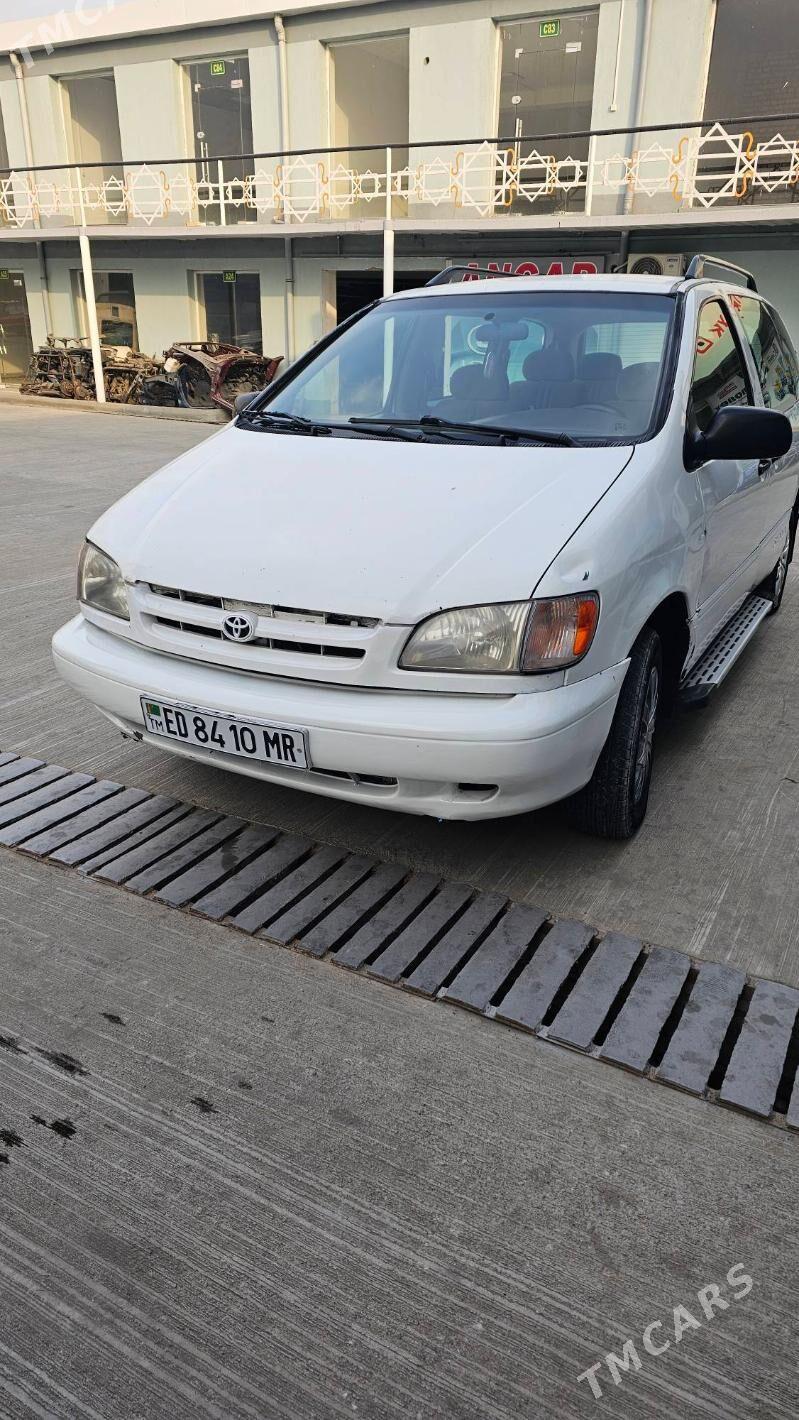 Toyota Sienna 1998 - 125 000 TMT - Мары - img 2
