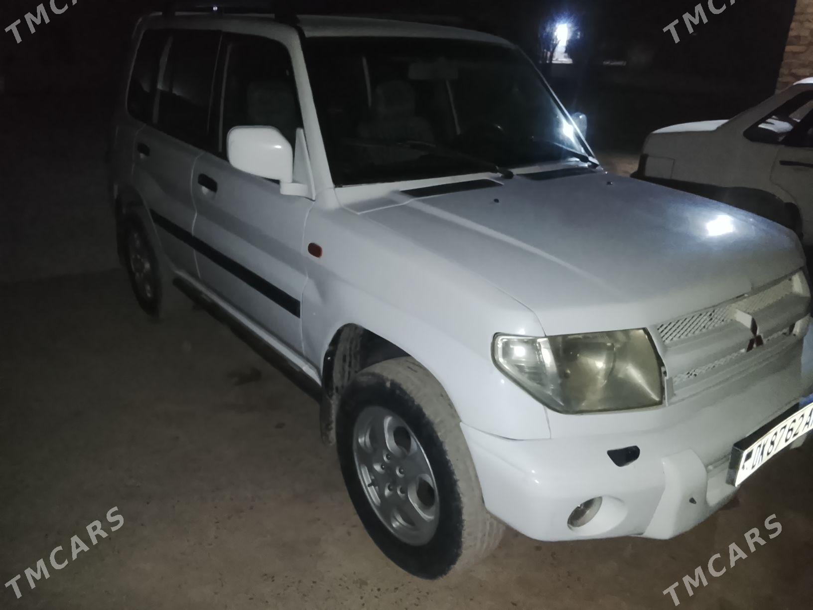 Mitsubishi Pajero 2000 - 75 000 TMT - Теджен - img 3