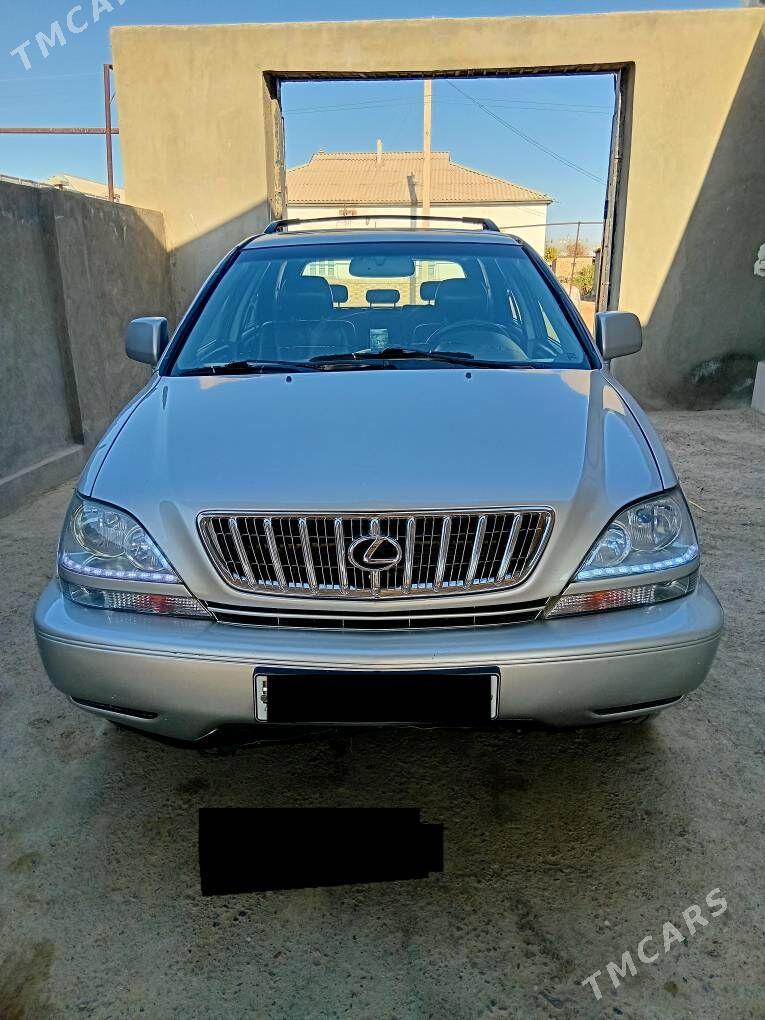 Lexus RX 300 2002 - 200 000 TMT - Мургап - img 1