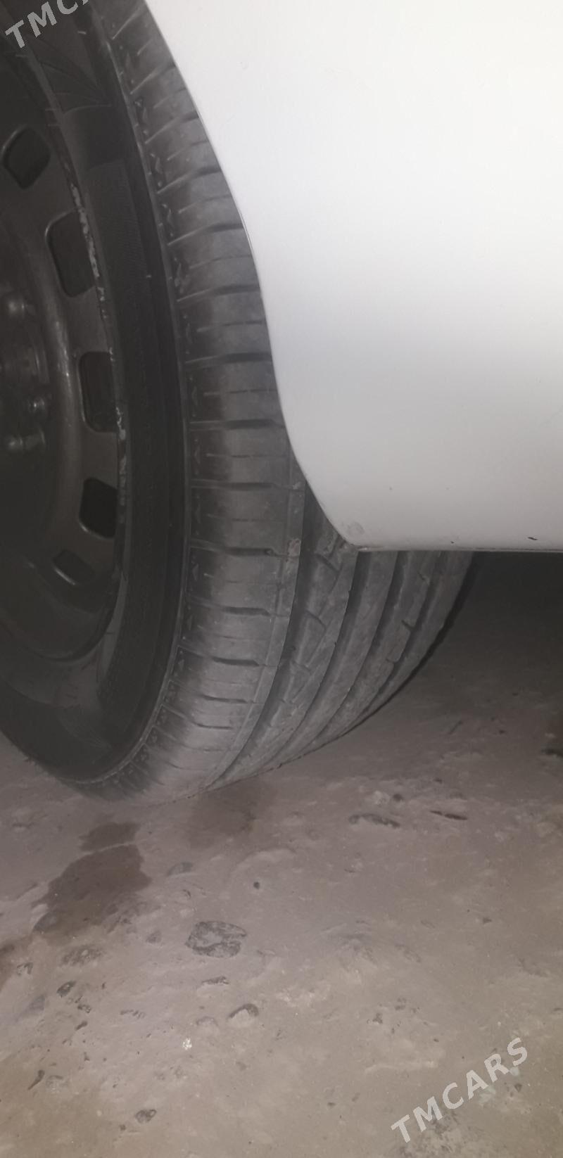 Hyundai Accent 1995 - 17 000 TMT - Мургап - img 6