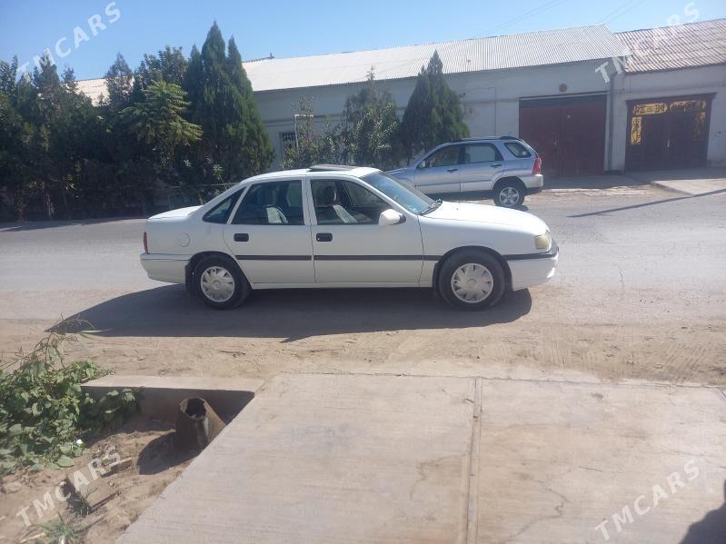 Opel Vectra 1995 - 60 000 TMT - Дашогуз - img 6