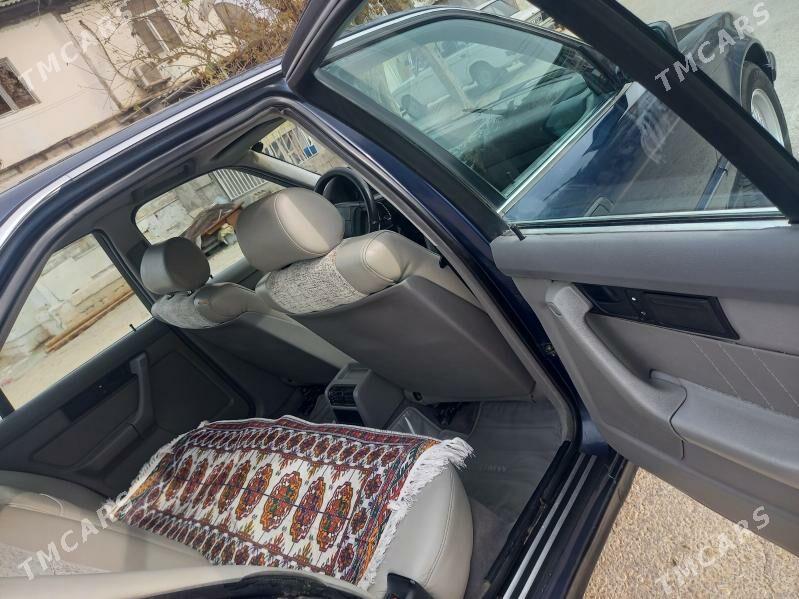 BMW 525 1992 - 70 000 TMT - Балканабат - img 6