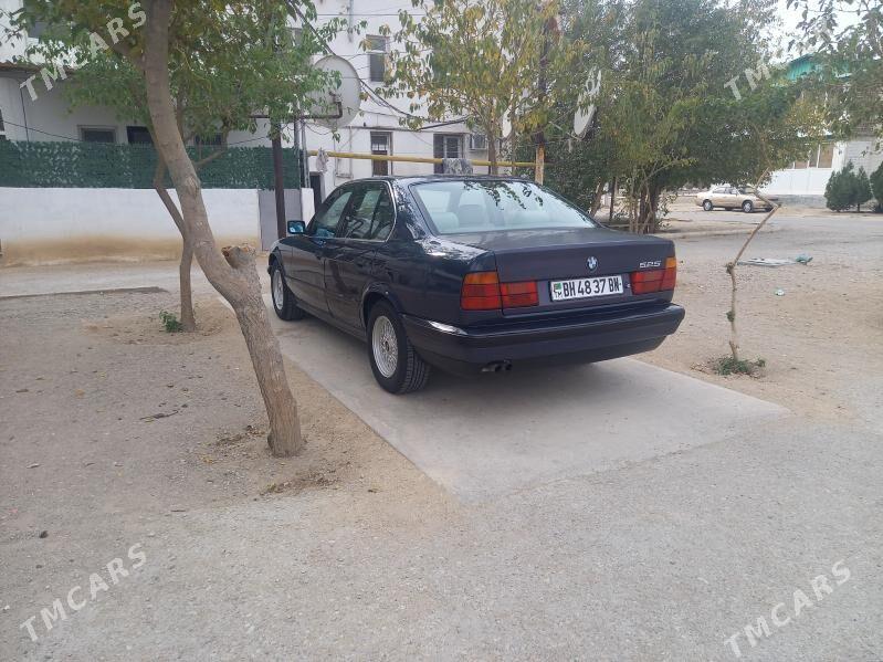 BMW 525 1992 - 70 000 TMT - Балканабат - img 4
