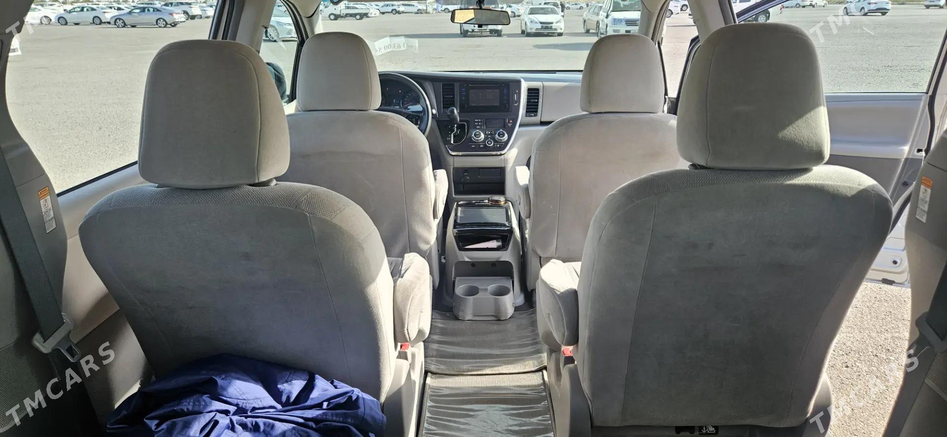 Toyota Sienna 2016 - 335 000 TMT - Aşgabat - img 5