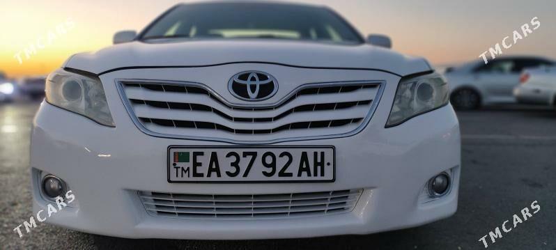 Toyota Camry 2010 - 180 000 TMT - Bäherden - img 2