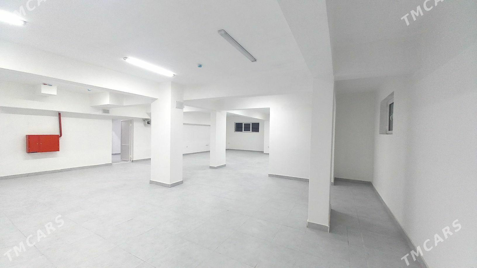 Gurty podwal 150m² - Гуртли - img 1