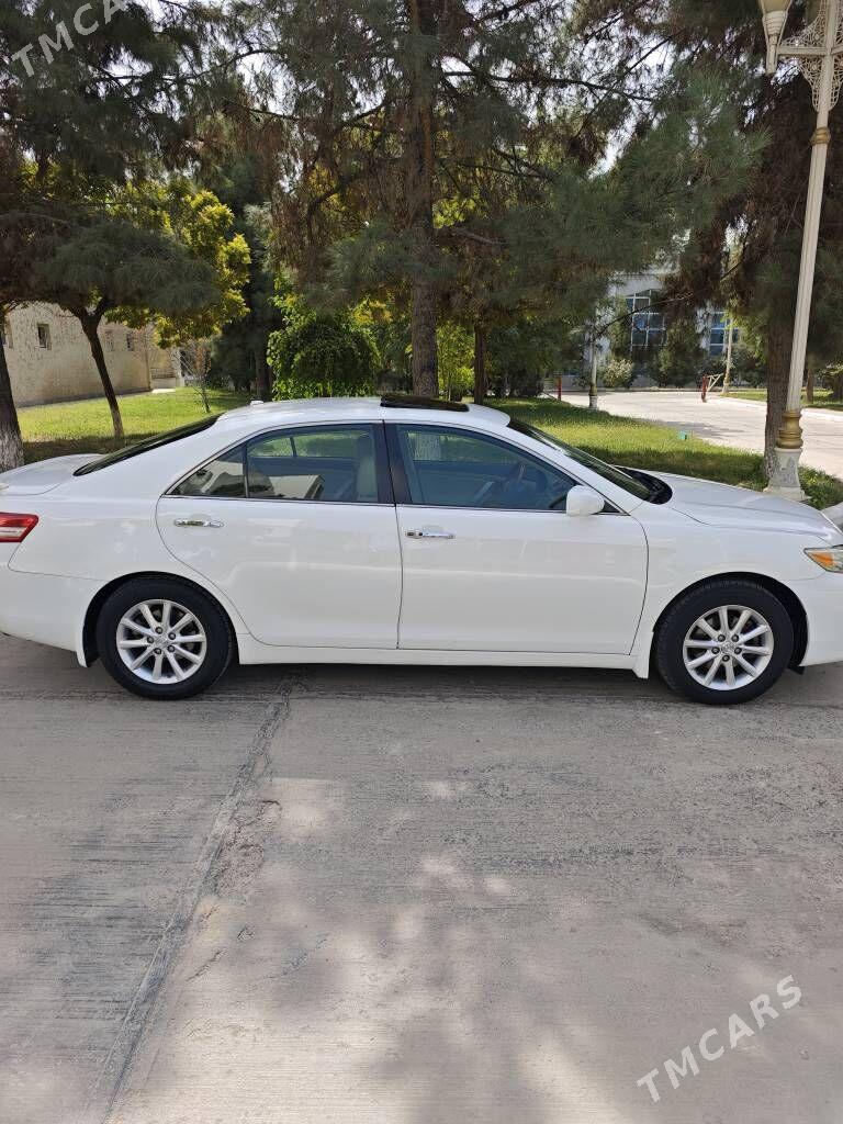 Toyota Camry 2010 - 300 000 TMT - Мары - img 9