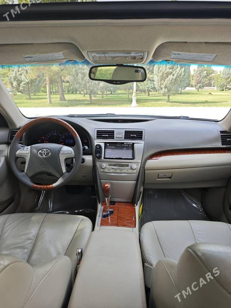 Toyota Camry 2010 - 300 000 TMT - Мары - img 3