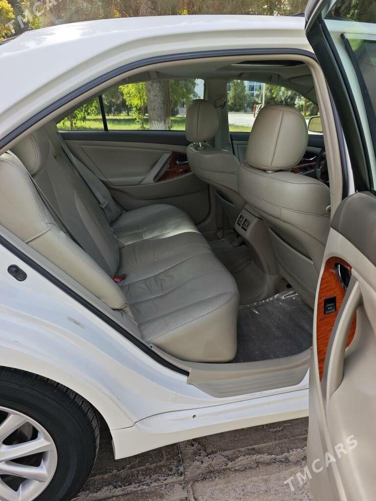 Toyota Camry 2010 - 300 000 TMT - Мары - img 4