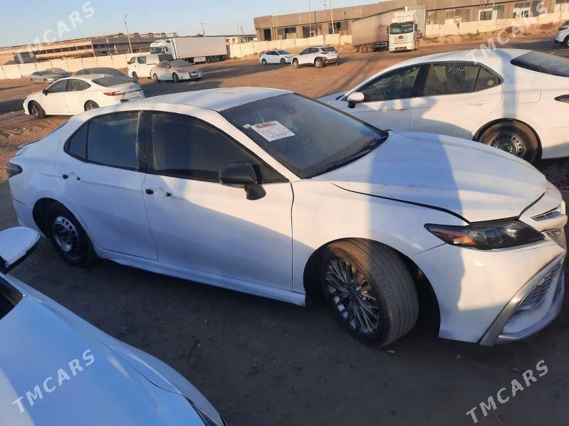 Toyota Camry 2022 - 230 000 TMT - Мары - img 1