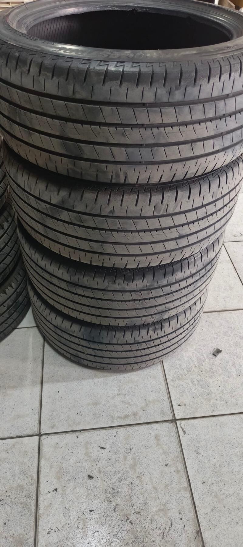 Bredistone 235 45 18 1 850 TMT - Гарадамак - img 1