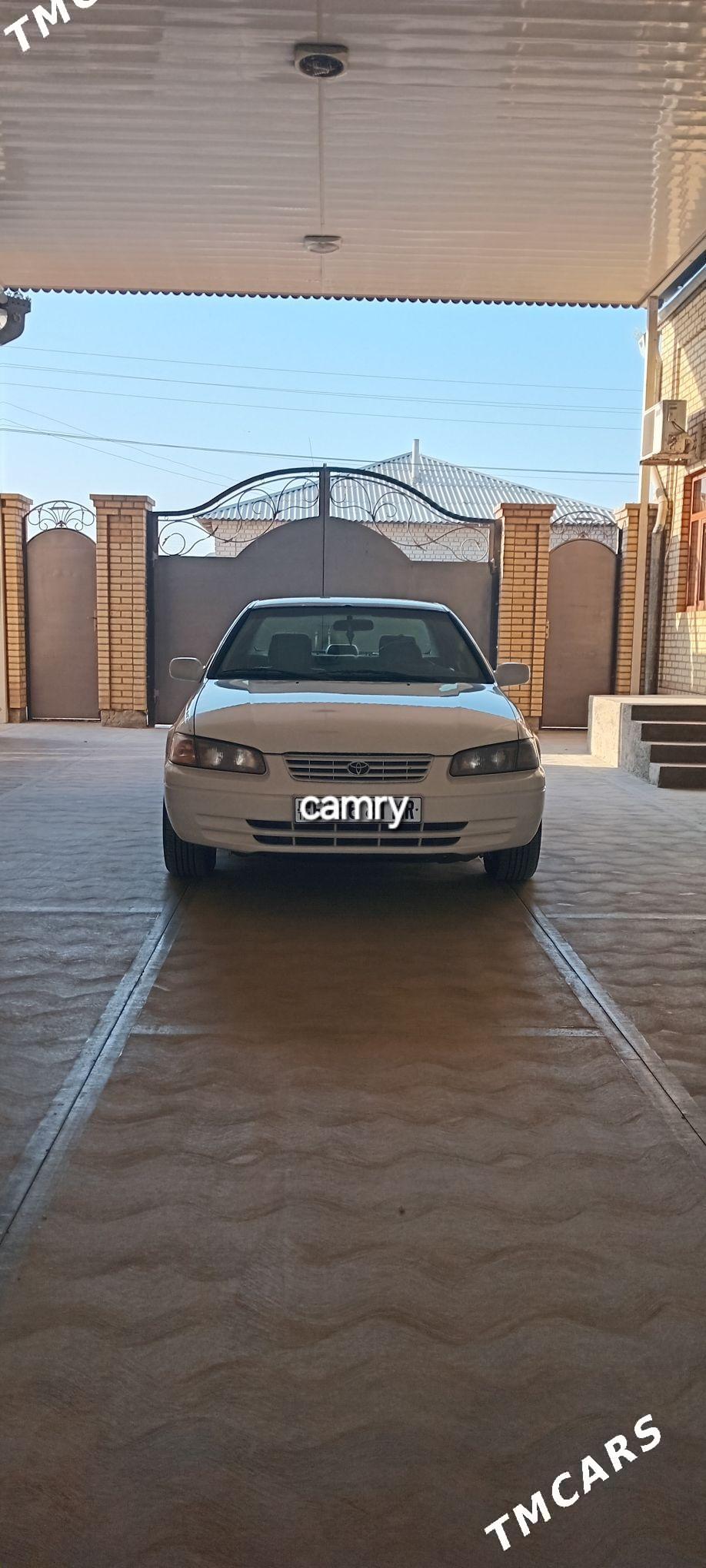 Toyota Camry 1999 - 151 000 TMT - Mary - img 3