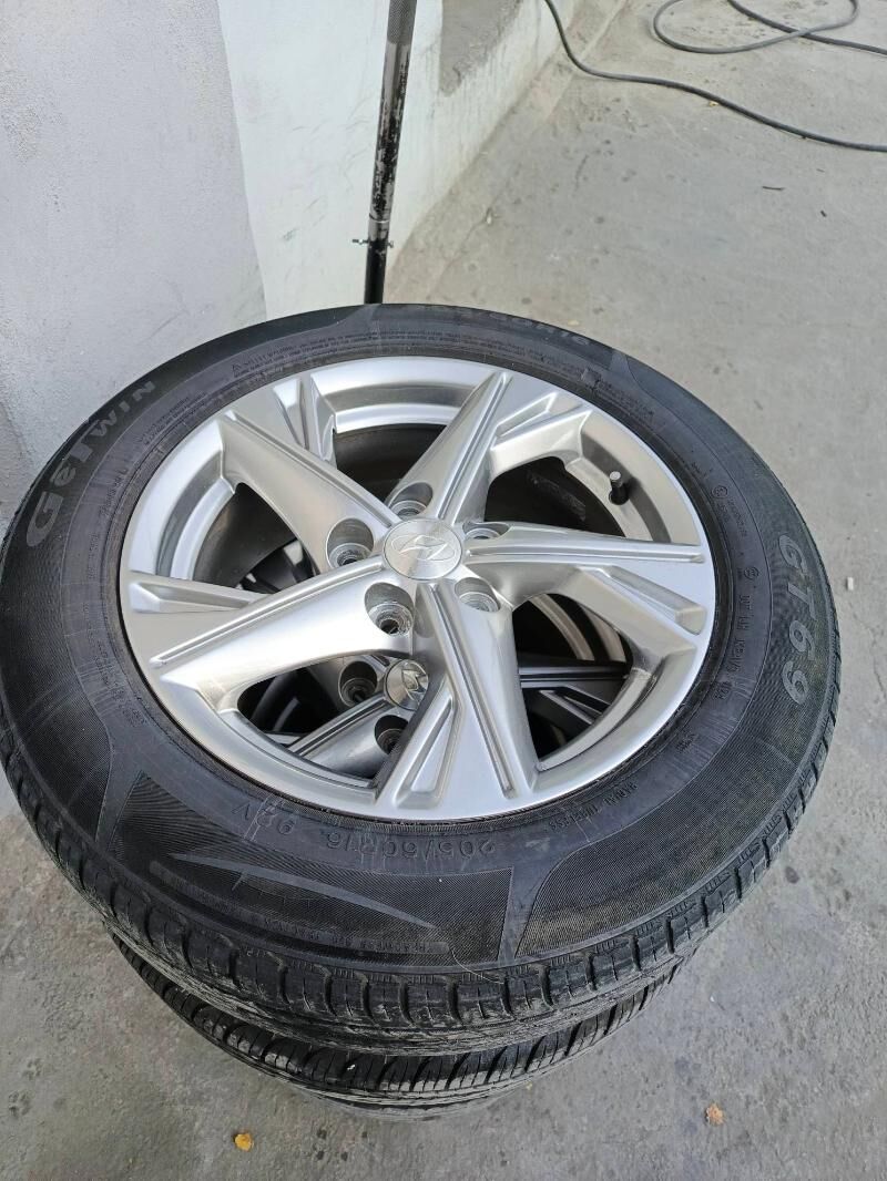 16 Hunday disga pakrysga 5 000 TMT - Hitrowka - img 1