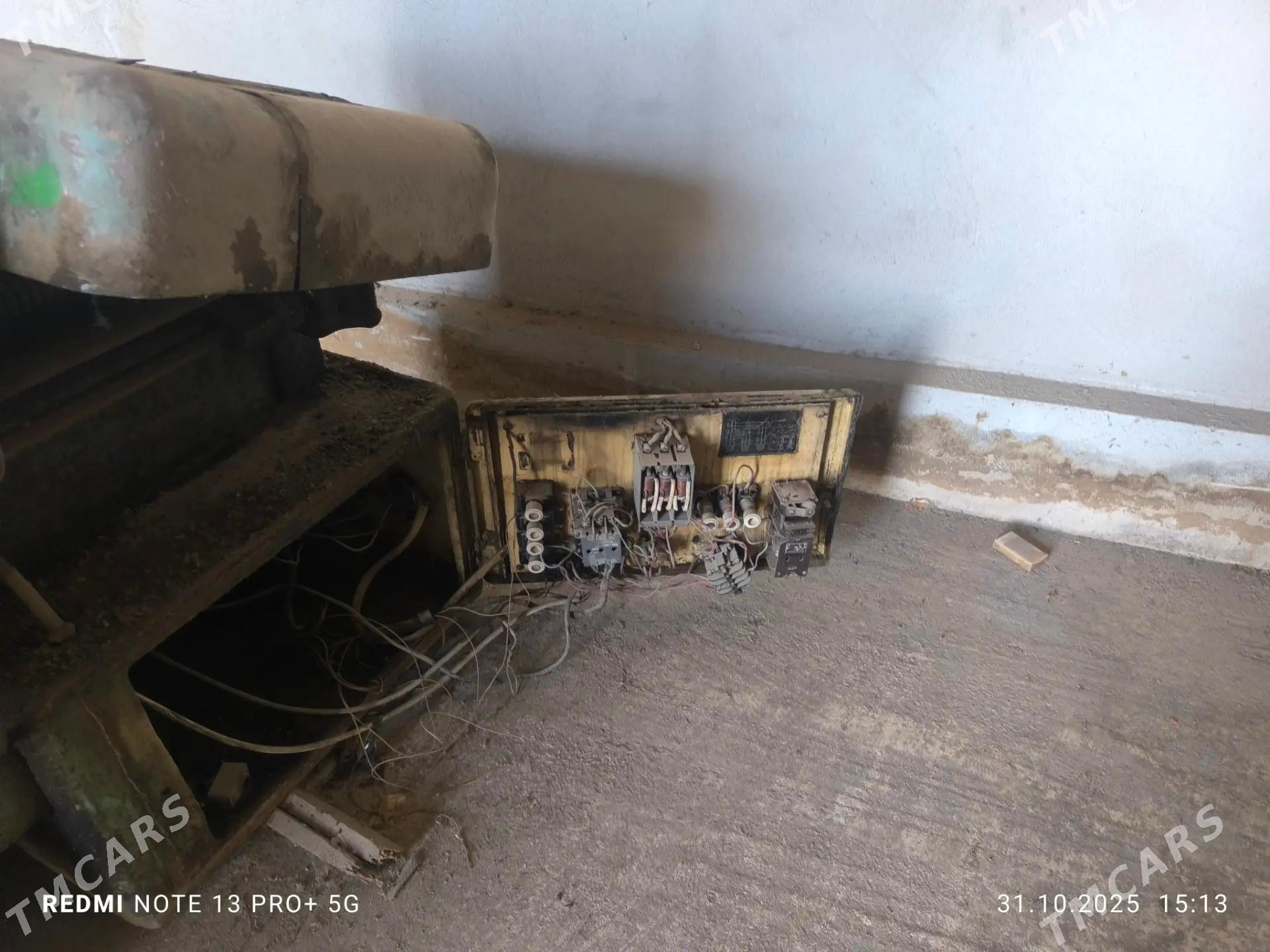 tokar stanok - Мургап - img 2