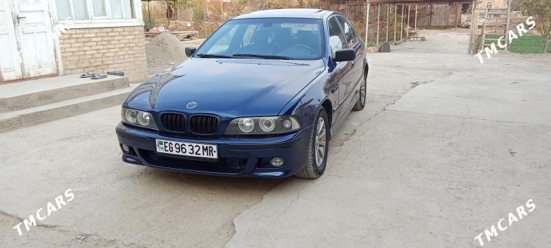 BMW 528 2000 - 95 000 TMT - Байрамали - img 1