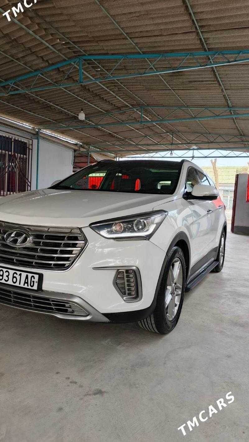 Hyundai Santa Fe 2017 - 315 000 TMT - Aşgabat - img 2