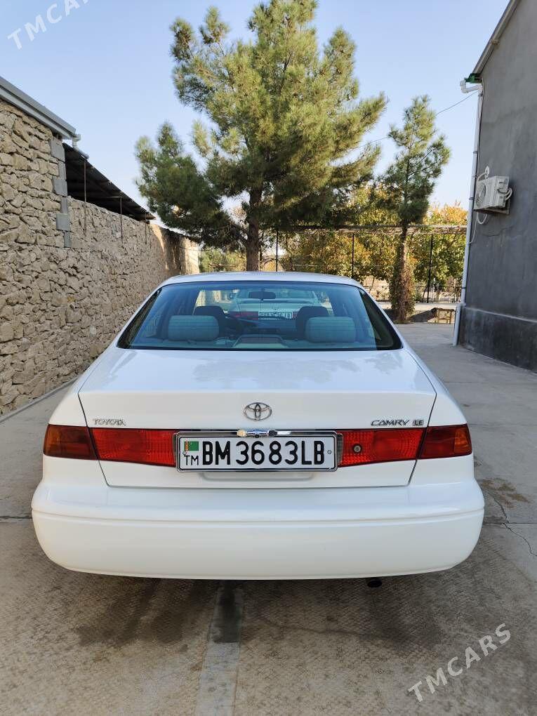 Toyota Camry 2000 - 160 000 TMT - Magdanly - img 3
